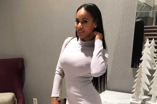 Meet Former Footballer Asante Samuel’s Wife: Jeniva Barrett Samuels