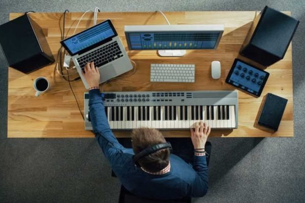 The do’s and don’ts of taking a music production course