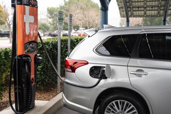 How to Choose Your Mitsubishi Outlander EV Chargers?