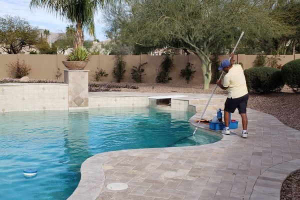 Residential Pool Services: What to Look For