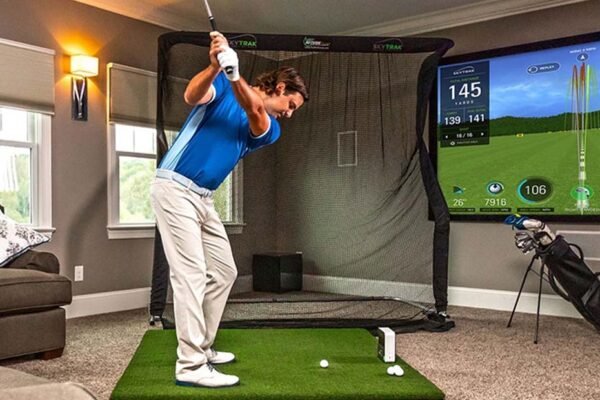 Golfing from Home: The Convenience of Virtual Golf