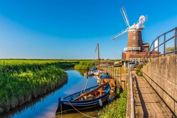 A,View,Along,The,River,Glaven,In,Cley,,Norfolk,,Uk