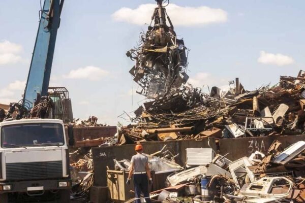 What You Need To Know About Running A Scrap Yard