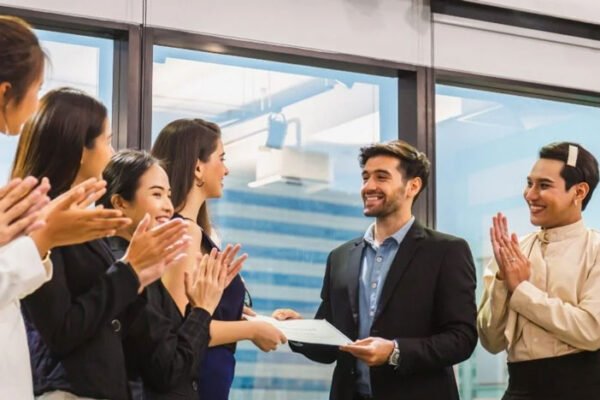 A Guide to Rewarding Your Employees